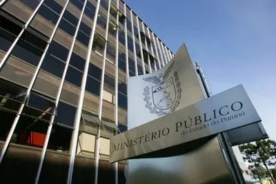 Tribunal do Júri condena homem a 17 anos por ataque com fogo no Paraná