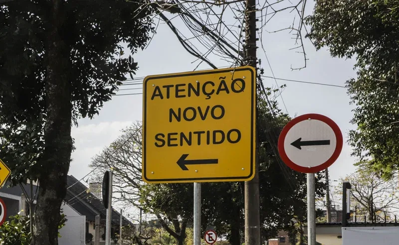 Travessa Leony Veiga terá sentido único no bairro Pinheirinho