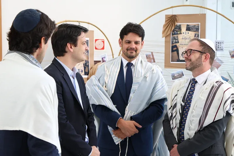 Eduardo Pimentel participa de orações do Yom Kipur em Curitiba
