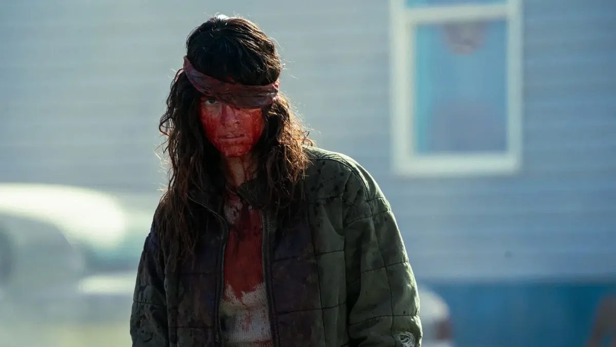 “Protocolo de Extermínio” ganha trailer dublado com Adria Arjona