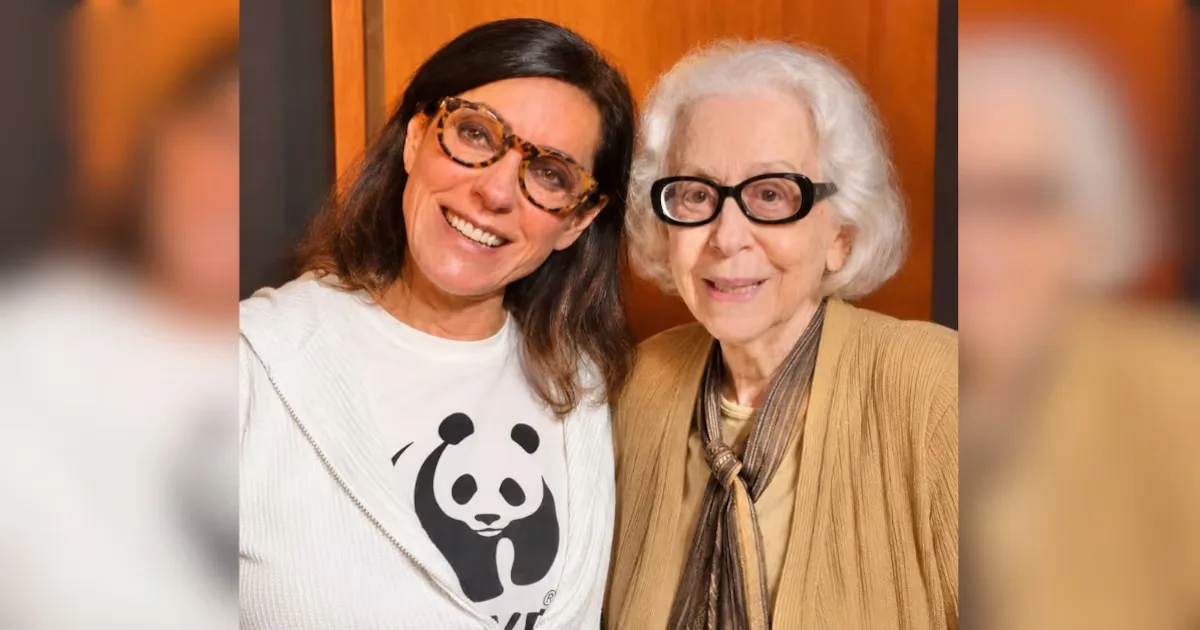 Christiane Torloni registra encontro com Fernanda Montenegro nos bastidores de peça no Rio