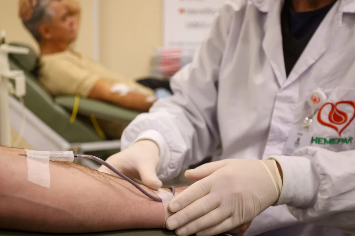 Banco de sangue do CHC-UFPR registra níveis críticos e pede doações