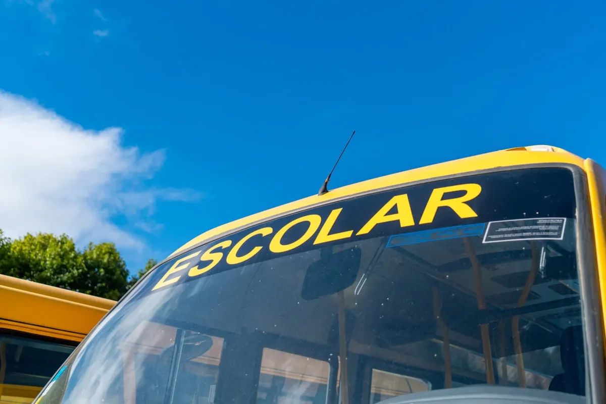Paraná organiza transporte para estudantes que farão o Enem fora de suas cidades