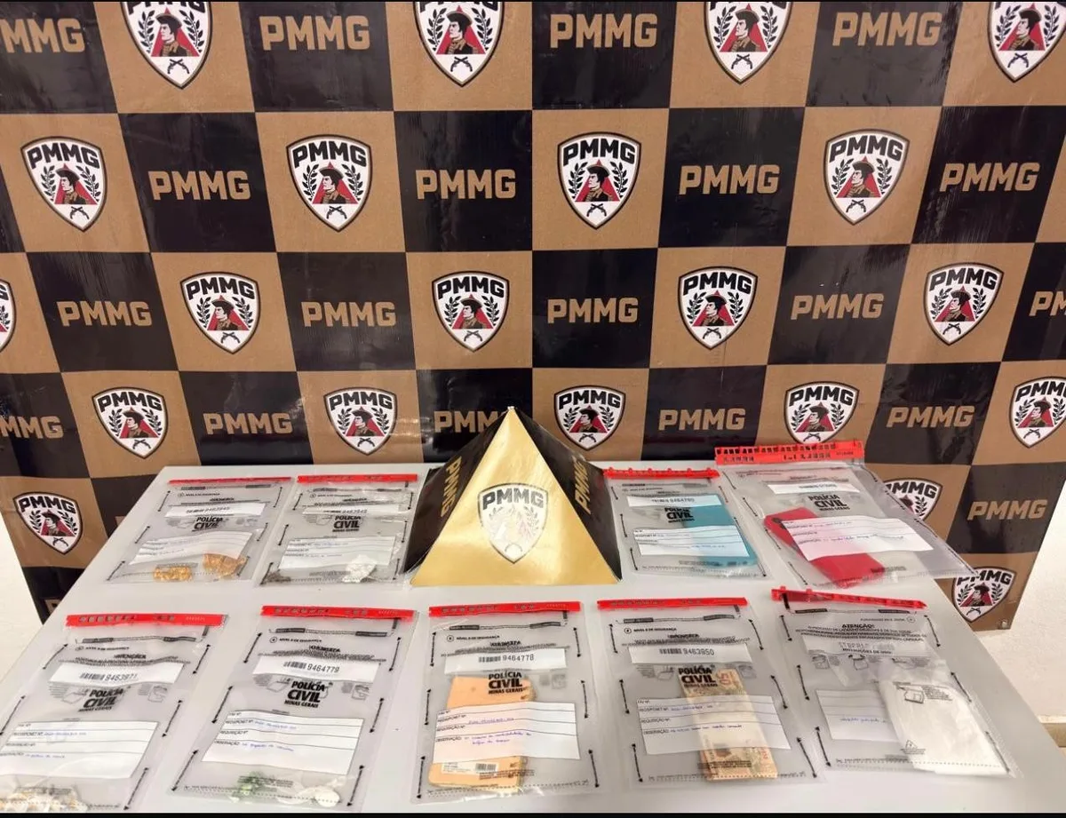 Polícia apreende drogas em hotel e residência de casal em Engenheiro Caldas
