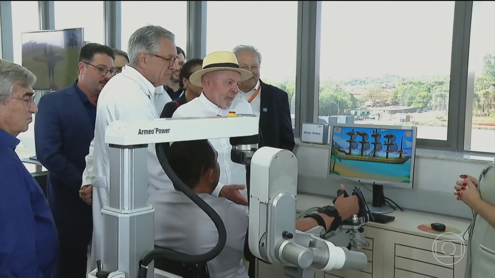 Lula visita futuro campus universitário e promete medidas para educação e segurança