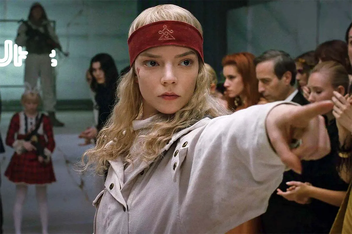 Trailer de “Sacrifício” mostra Anya Taylor-Joy à frente de invasão caótica