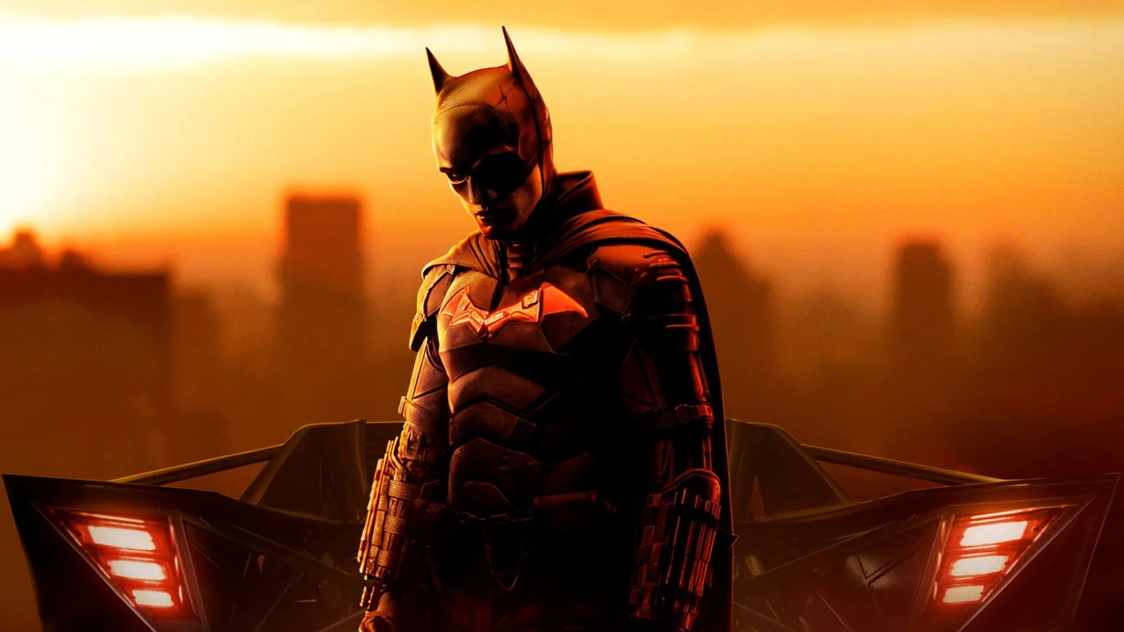 Sequência de Batman ganha novas imagens do traje usado por Robert Pattinson