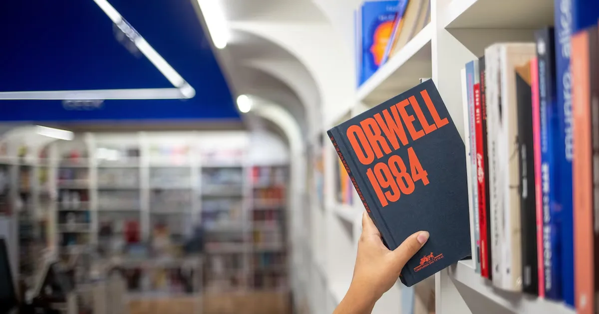 A vigilância de “1984” na decisão de André Mendonça sobre a PF