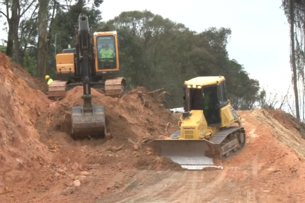 Obras provocam bloqueios e operação pare e siga na BR-277 no Paraná