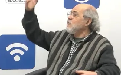 Nilson Monteiro recomenda leitura a jornalistas mirins de Curitiba