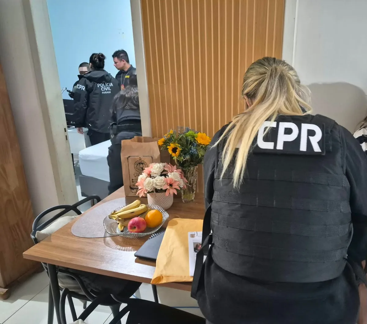 Homem é preso em Santa Catarina por crimes virtuais contra adolescente do Paraná