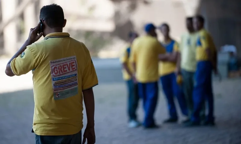 Greve nacional dos Correios começa após impasse em negociação salarial
