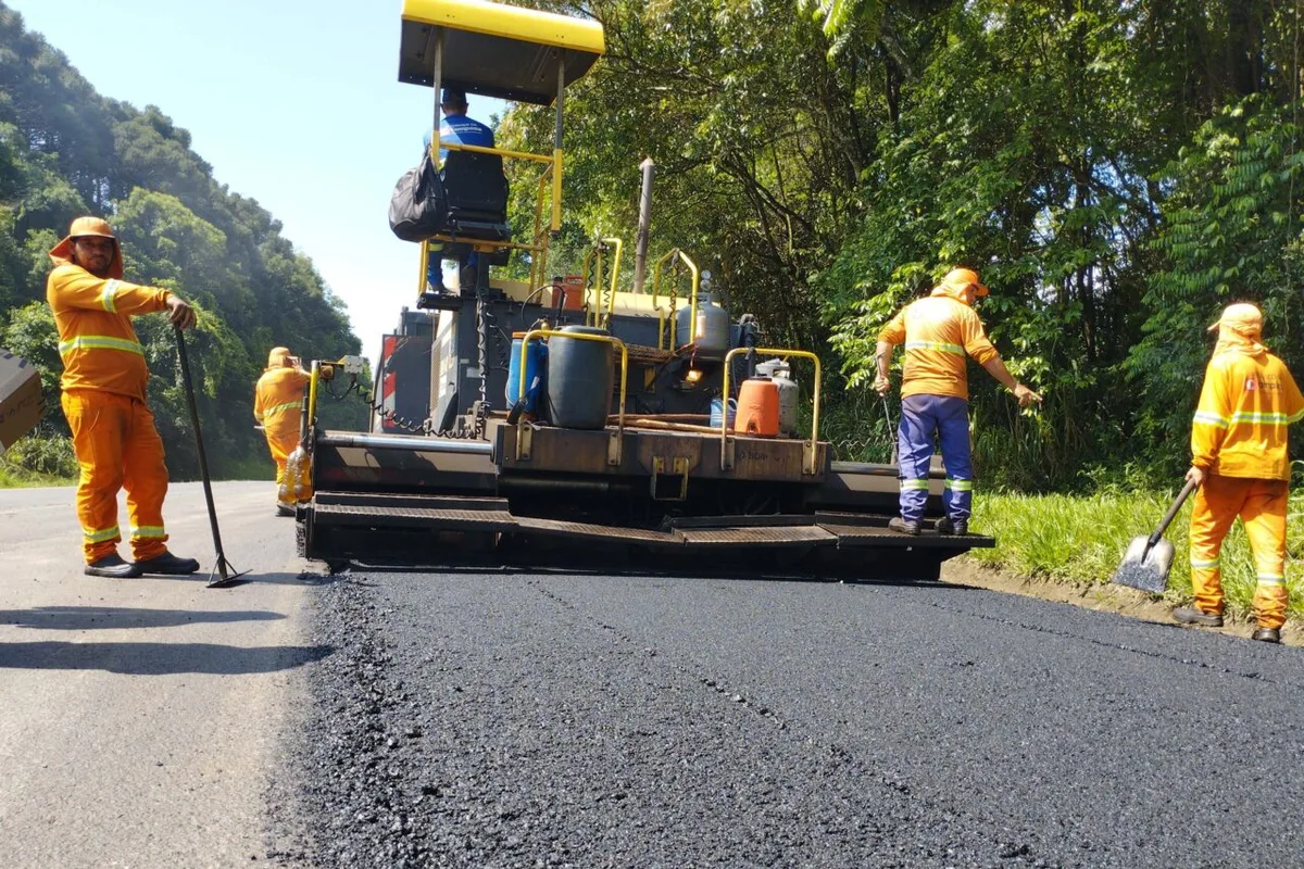 Obras alteram o tráfego e provocam interdições em rodovias do Paraná