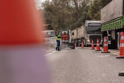 EPR inicia recuperação de pavimento em rodovias do Paraná