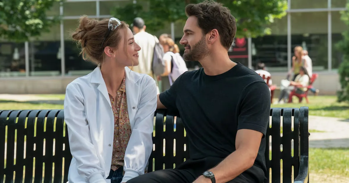 De fanfic a filme: ‘A Hipótese do Amor’ chega ao Prime Video