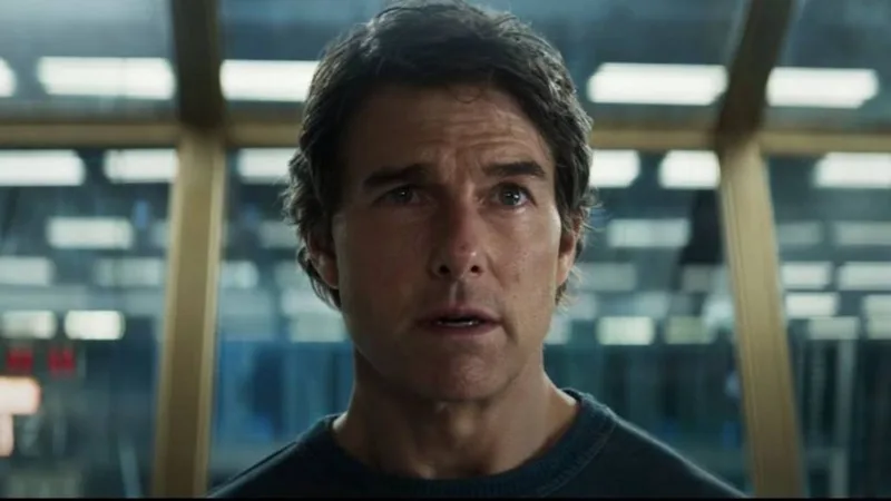 Tom Cruise confirma fama de intenso e nega rejeição à Netflix