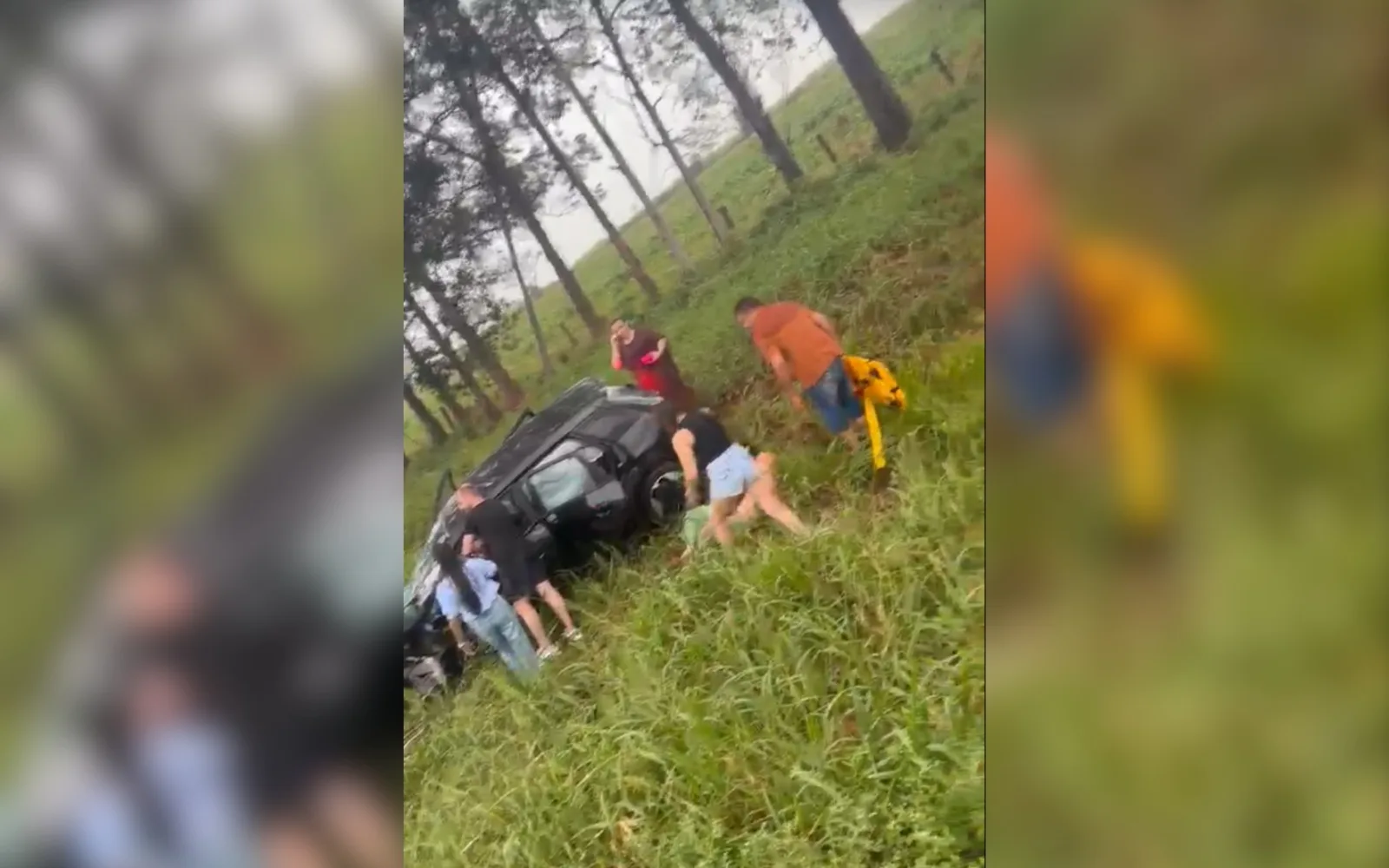 Atendimento a feridos mobiliza equipes após batidas na SP-379, em Urupês