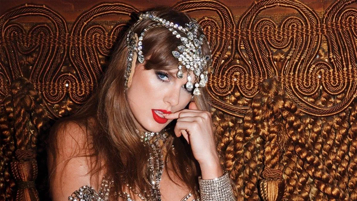 Taylor Swift anuncia “Patient Zero” como primeiro lançamento de novo álbum