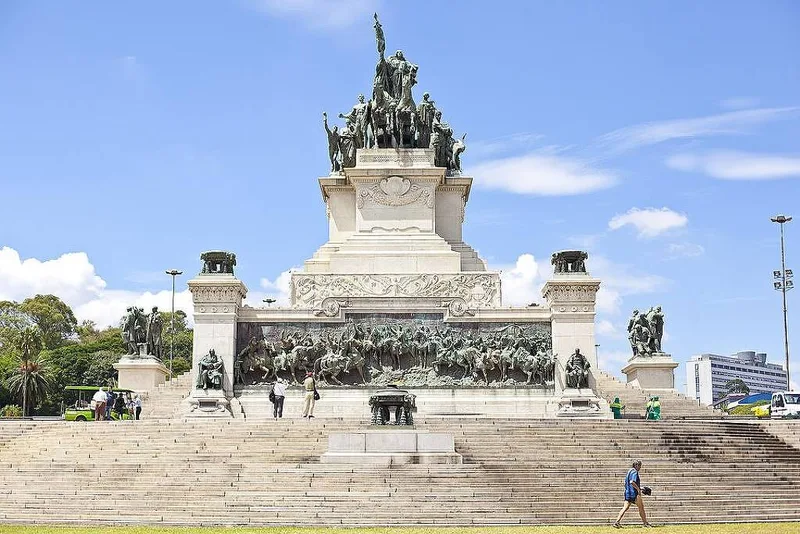 Cripta Imperial retoma visitas com concerto e nova exposição no Ipiranga