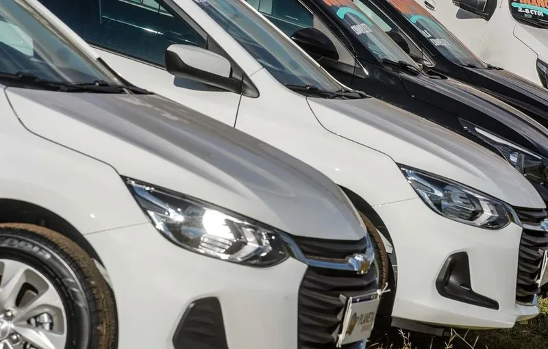 Carros usados registram desvalorização acima da média em agosto