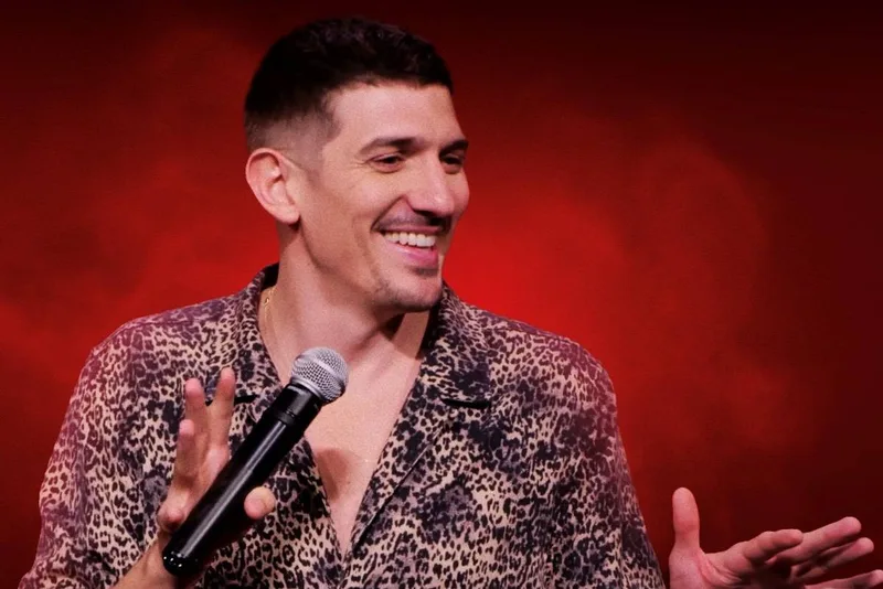 Andrew Schulz entra no elenco do reboot de Miami Vice