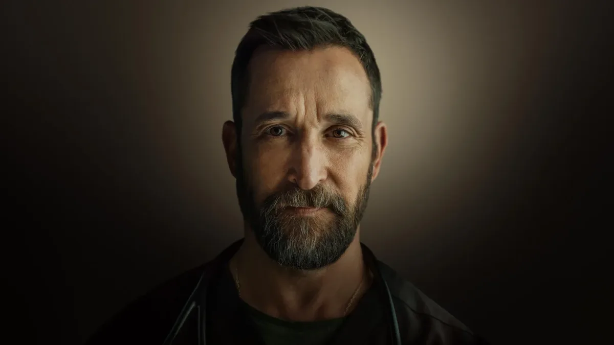 Noah Wyle é premiado, e The Pitt repete vitória no Emmy de drama