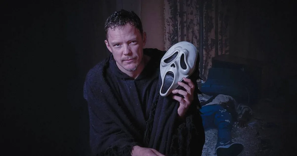 Matthew Lillard lamenta retorno a Pânico 7 após demissão de Melissa Barrera