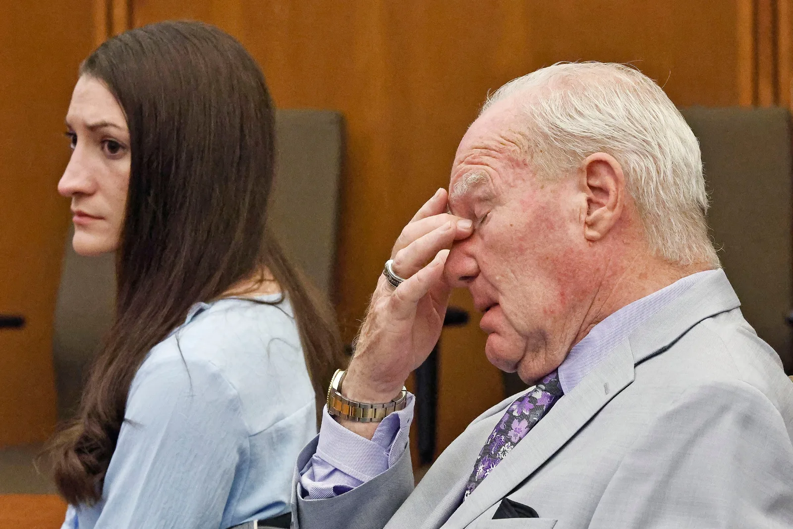Júri não chega a consenso e juiz anula julgamento de Lindsay Clancy