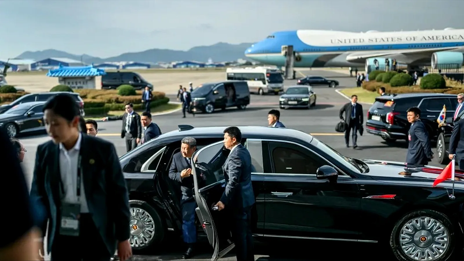 Encontro entre Trump e Xi terá cerimônia formal e negociações sensíveis