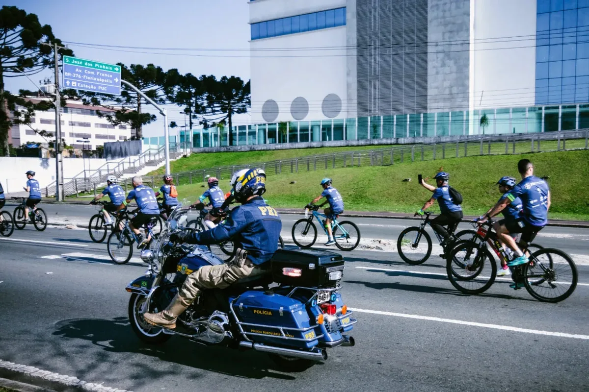 Passeio da PRF altera trânsito em Curitiba neste domingo (20)