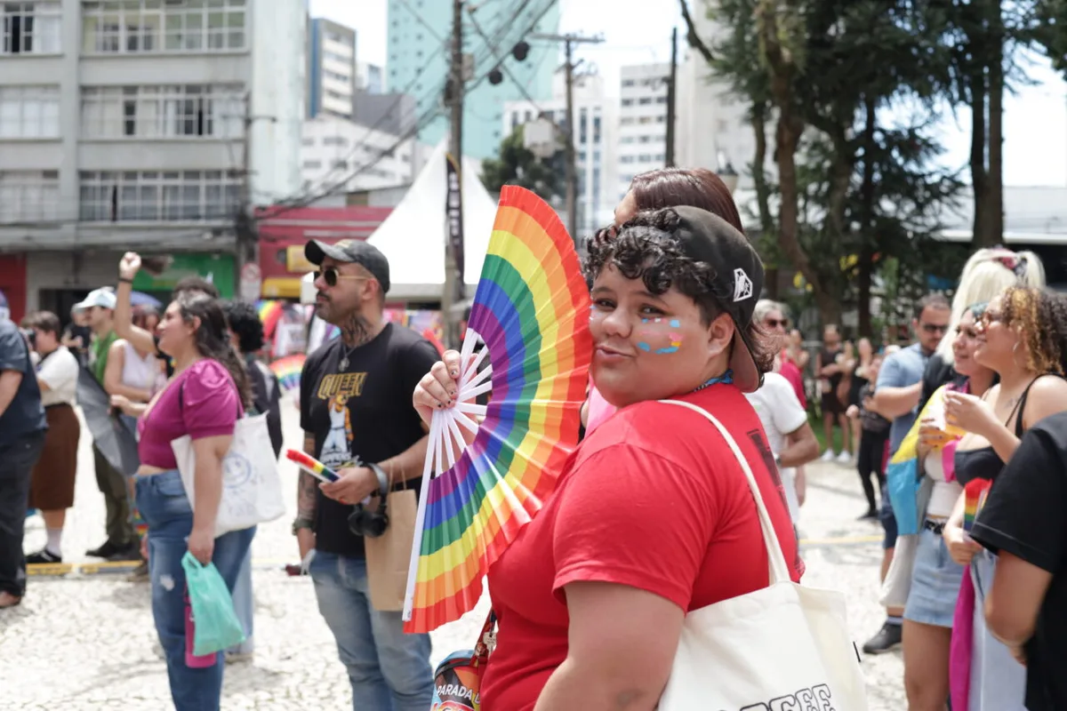 Parada da Diversidade reúne programação cultural em Curitiba neste domingo